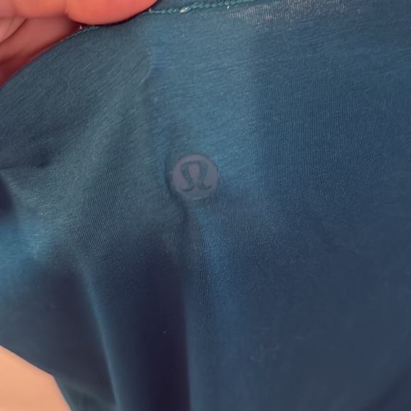 Lululemon Love Tee Scoop Neck - Picture 4 of 6